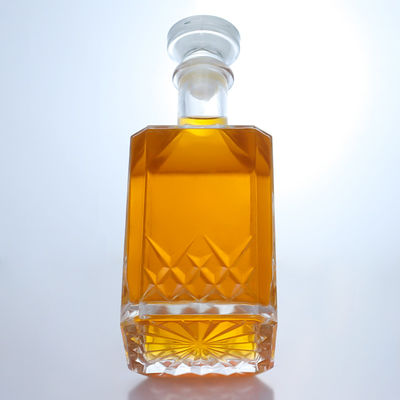 Bouteille en verre polygone personnalisée pour vodka whisky gin rhum spiritueux
