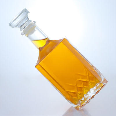 Bouteille en verre polygone personnalisée pour vodka whisky gin rhum spiritueux