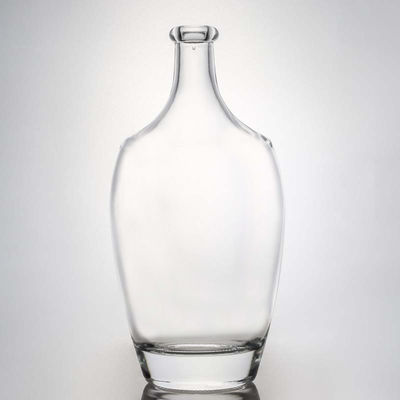 Matériau en verre Capacité et forme personnalisables Rhum Vodka Whisky Tequila Bouteille de gin avec couvercle