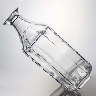 Bouteille en verre polygone unique et propre pour le whisky, le gin et le rhum, la vodka 1000 ml