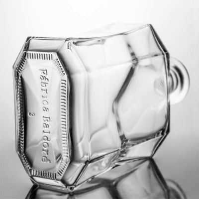 Bouteille en verre polygone unique et propre pour le whisky, le gin et le rhum, la vodka 1000 ml