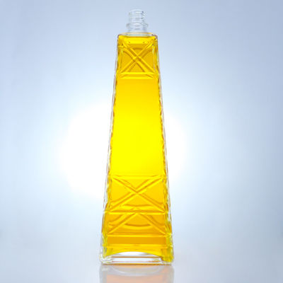 Bouteille en verre de whisky avec bouchon à vis