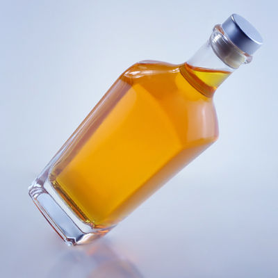Couleur de la bouteille Claire 750 ml Bouteille en verre en forme unique pour Gin Rum Champagne Brandy Whisky