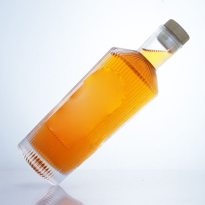 Bouteille en verre de flint de 700 ml pour le gin, le rhum, le champagne, le cognac, le whisky et le liqueur.