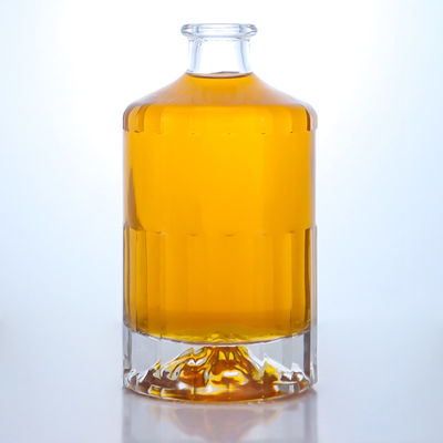 Bouteille en verre de whisky avec forme unique et fermeture en T-cork