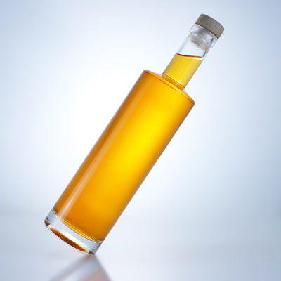 Bouteille en verre cylindrique de 700 ml pour le cognac, le whisky, le gin, le rhum, le champagne, le flint clair