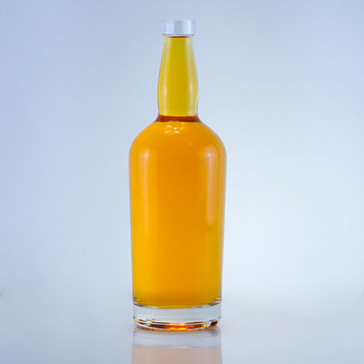 Logo personnalisé 750 ml bouteille de verre rond clair pour le gin rum Champagne Liquor