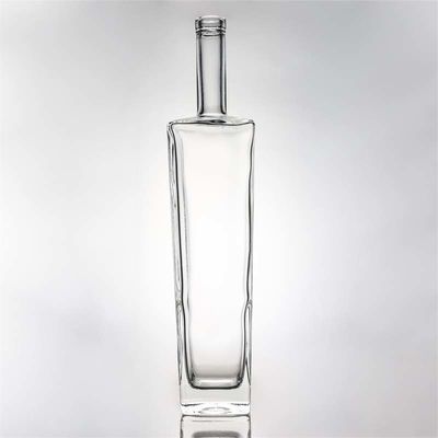 Matériau du corps Bouteille de whisky en forme carrée de verre de 1000 ml avec du silex et du liège