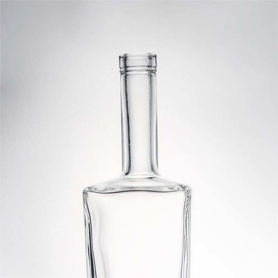 Matériau du corps Bouteille de whisky en forme carrée de verre de 1000 ml avec du silex et du liège