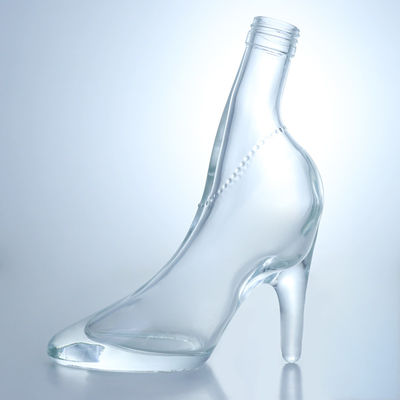 Un design unique en verre flint 500 ml 750 ml vodka gin whisky brandy bouteille vide avec liège