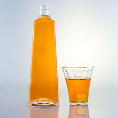Logo personnalisé Bouteille de whisky 750 ml en verre transparent avec liège et forme carrée