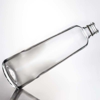 Bouteille en verre clair pour le gin, le rhum, la vodka et le whisky 580ml 1000ml