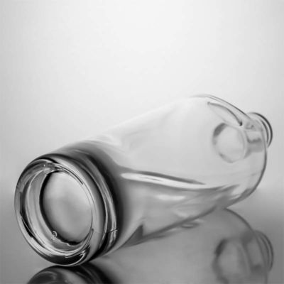 Tequila boisson industrielle bouteille de verre de flint clair avec liège de bois 700 ml 500 ml 1000 ml