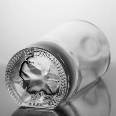 Type d'étanchéité Bouteille en verre de bois de silex en forme ronde 500 ml 800 ml 1000 ml pour les boissons alcoolisées