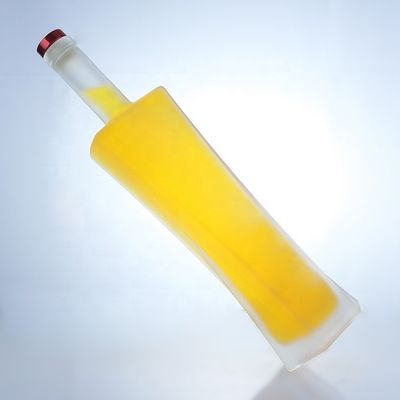 750 ml bouteilles en verre de vodka et de whisky avec liège pour le collier de stockage de boissons
