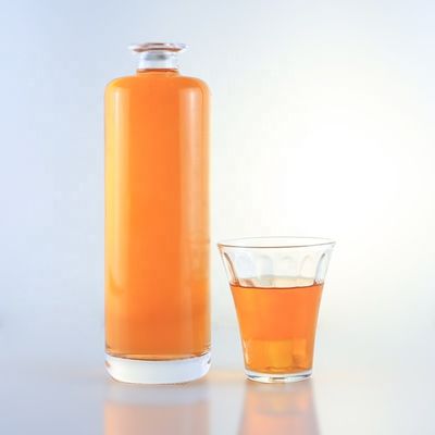 Bouteille en verre de flint ronde unique de 750 ml avec logo personnalisé et liège