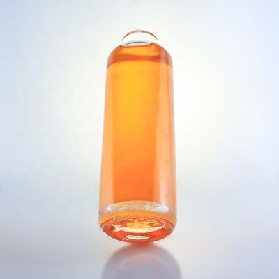 Bouteille en verre de flint ronde unique de 750 ml avec logo personnalisé et liège