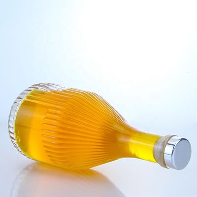Bouteille de whisky en verre 500 ml 750 ml 1000 ml en forme spéciale avec logo personnalisé