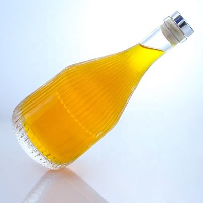 Bouteille de whisky en verre 500 ml 750 ml 1000 ml en forme spéciale avec logo personnalisé