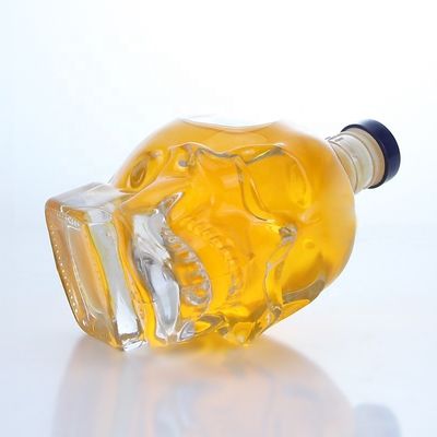 Autres boissons populaires en forme transparente 700 ml 750 ml Bouteille pour whisky Rum Gin Brandy