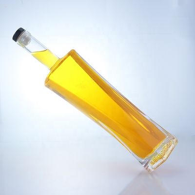 Bouteille en verre transparent de 500 ml 750 ml 1000 ml avec bouchon à vis Matériau de base pour boissons industrielles