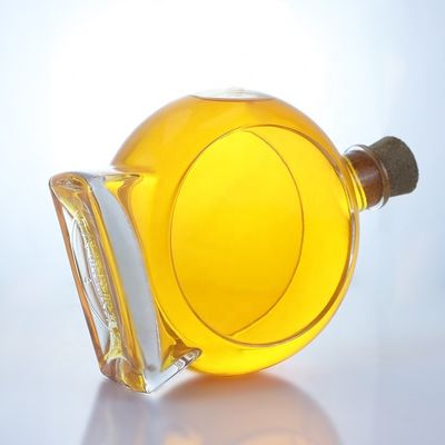 Bouteille en verre vide à fond épais en liège pour le gin, le whisky, le rhum, la tequila, le cognac