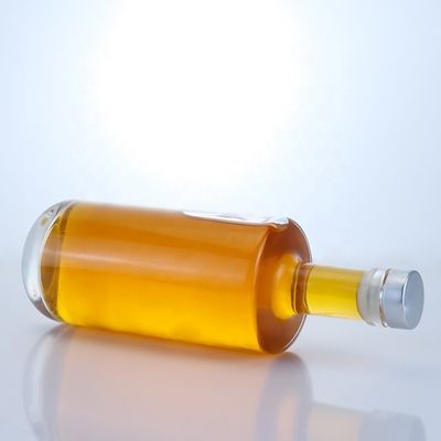 Bouteille transparente en verre avec liège pour le whisky, la vodka, la tequila, le gin et le rhum 500 ml/700 ml