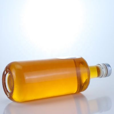 Bouteille transparente en verre avec liège pour le whisky, la vodka, la tequila, le gin et le rhum 500 ml/700 ml