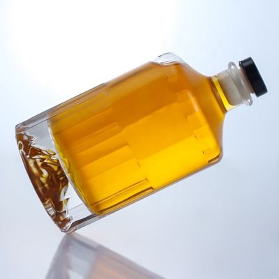 500 ml 700 ml 750 ml Flint Glass Spirit Gin Whisky Vodka Brandy Liquor Bouteille avec liège