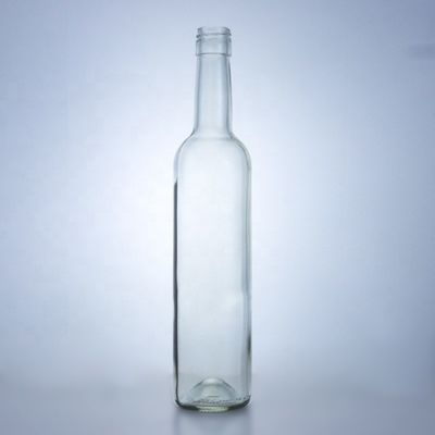 Bouteille en verre transparent de 500 ml, 700 ml, 750 ml et 1000 ml pour le traitement de la surface du whisky par estampage à chaud
