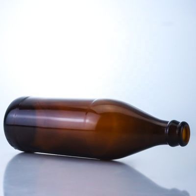 Bouteilles de verre vides de bière avec bouchon à couronne 700 ml 750 ml Bouteille créative en ambre
