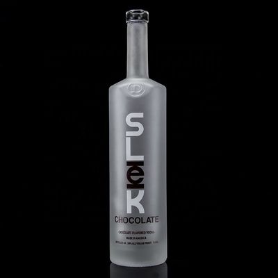Type d'étanchéité au liège 750ml 1000ml Glacé Décal Clair Bouteille en verre de silex pour Gin Rum Champagne Tequila Whisky Logo personnalisé