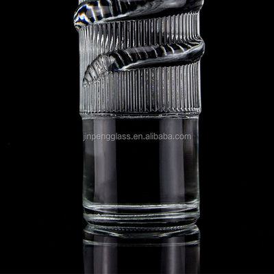 Bouteille en verre en relief de luxe 750 ml 1000 ml Gin clair à la chaux Rum Champagne Tequila Bouteille de whisky au liège