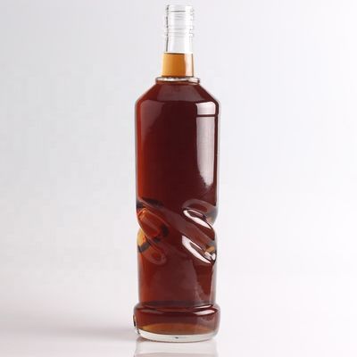 2022 Bouteille en verre en relief à fond épais, à base de silex clair pour le gin, le whisky, le rhum, la tequila, le cognac