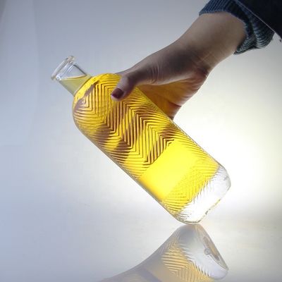 Bouteille de verre transparente de 750 ml avec gravure de silex supplémentaire avec liège de 500 ml