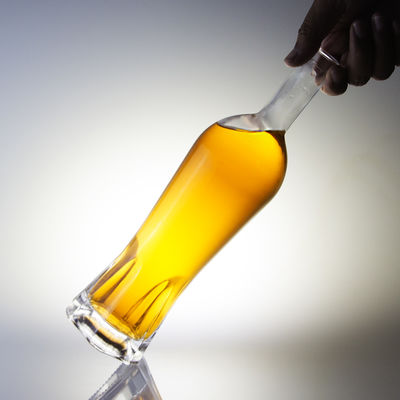 Bouteille en verre personnalisée de 750 ml Poids Matériau de base verre 500 ml Bouteille en verre pour le whisky