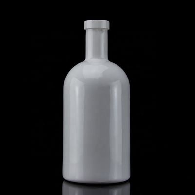Bouteille en verre de 70cl à 75cl avec logo personnalisé