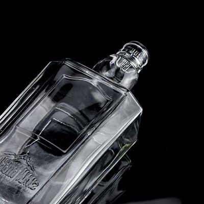 750 ml 75 cl Super Flint Carré Bouteille en verre en relief avec bouchon à vis Rum Vodka Whisky