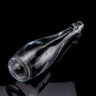 750 ml 75 cl Super Flint Teardrop en forme de rhum Vodka Whisky Bouteille en verre avec collier en verre