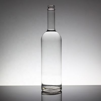 Graver une bouteille en verre de 1 litre avec un bouchon en liège pour du whisky liquide