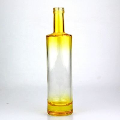 750 ml Bouteille en verre bleu carré avec couleur dégradée et capuchon à vis