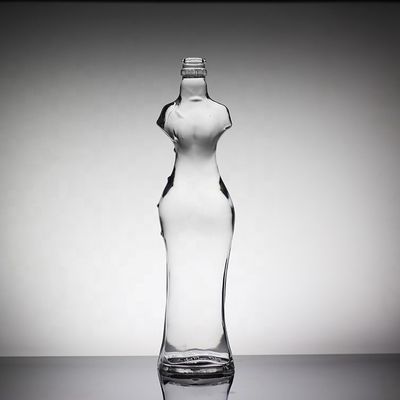 Bouteille en verre en forme de corps de belle femme avec type d'étanchéité en liège